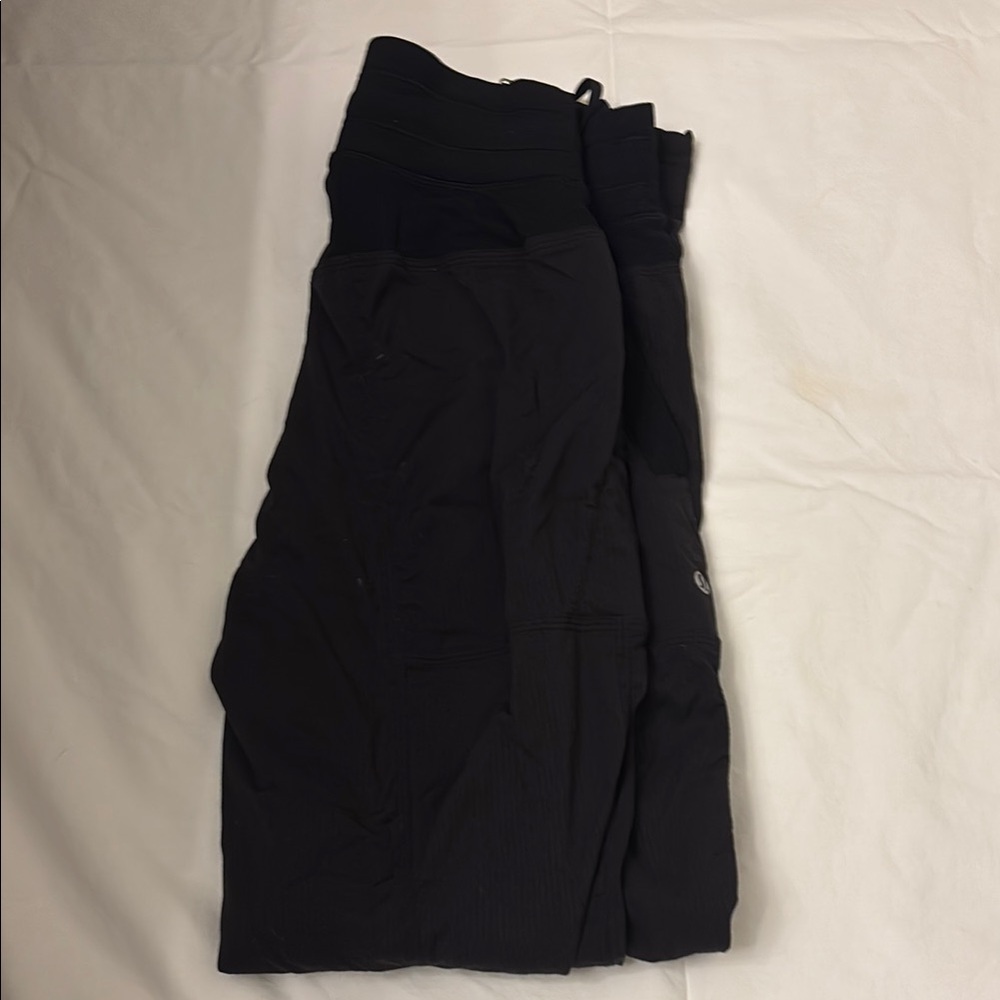 lulu dance pants 
i have 3 pairs